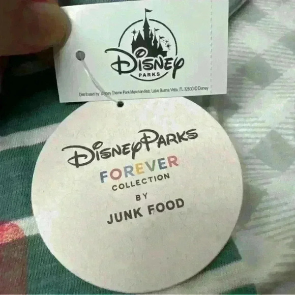 Disney Parks Magic Kingdom Youth / Womens T Shirt small - Picture 5 of 6